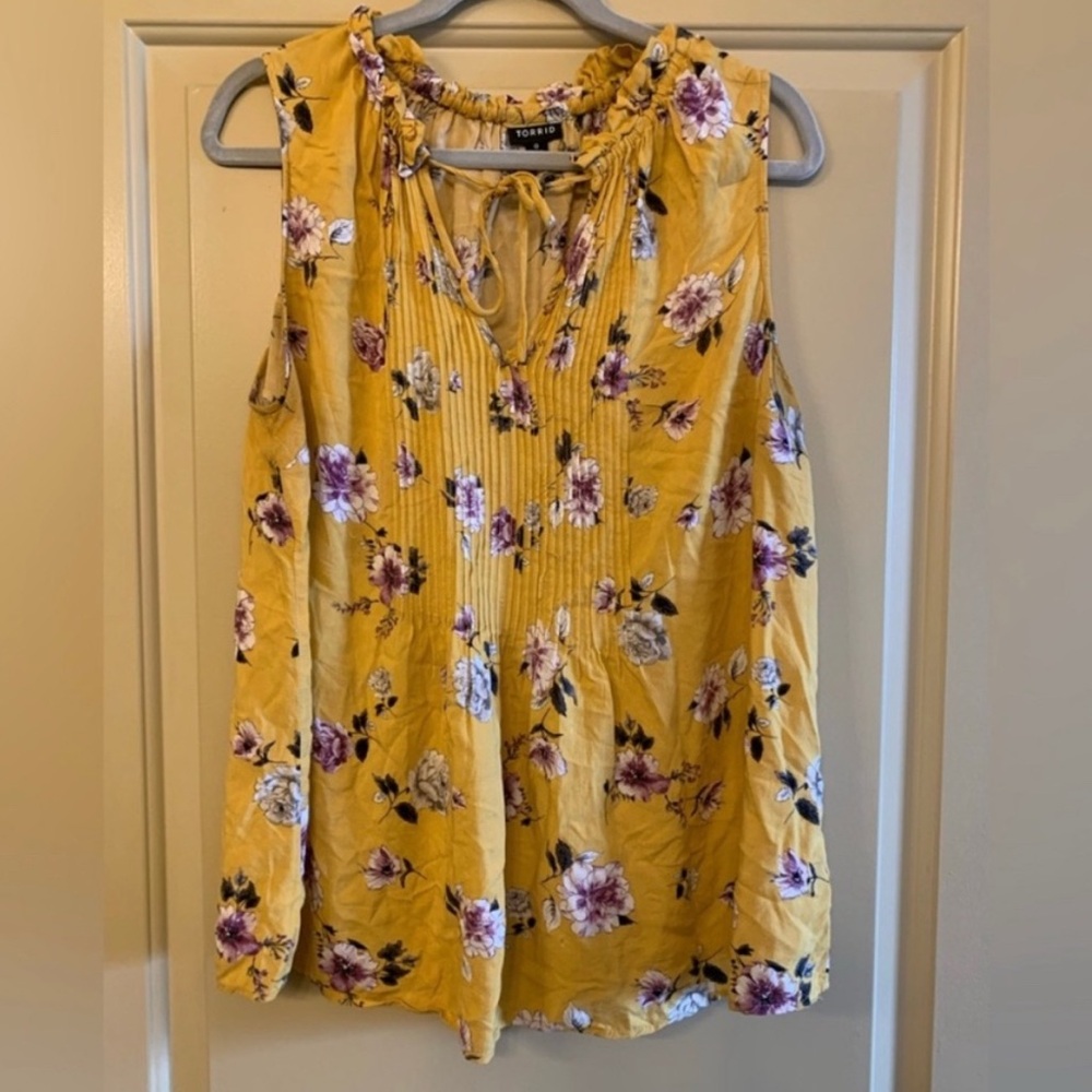 Torrid Yellow Floral Women's Top